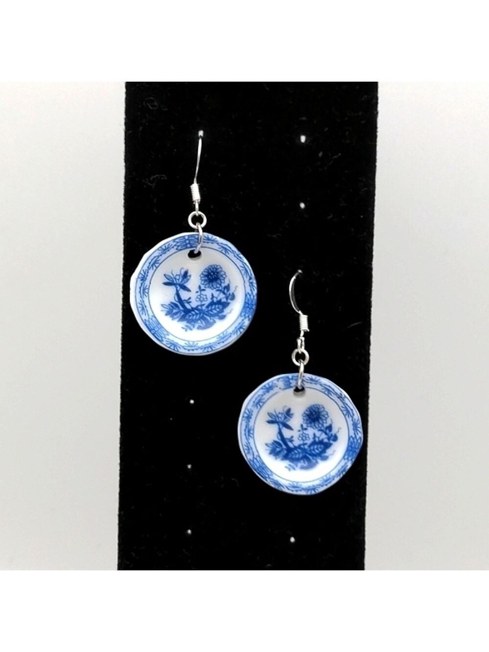 Blue White Floral Delft Ceramic Plate Earrings - Picture 6 of 7